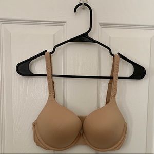 Victoria’s Secret bra
